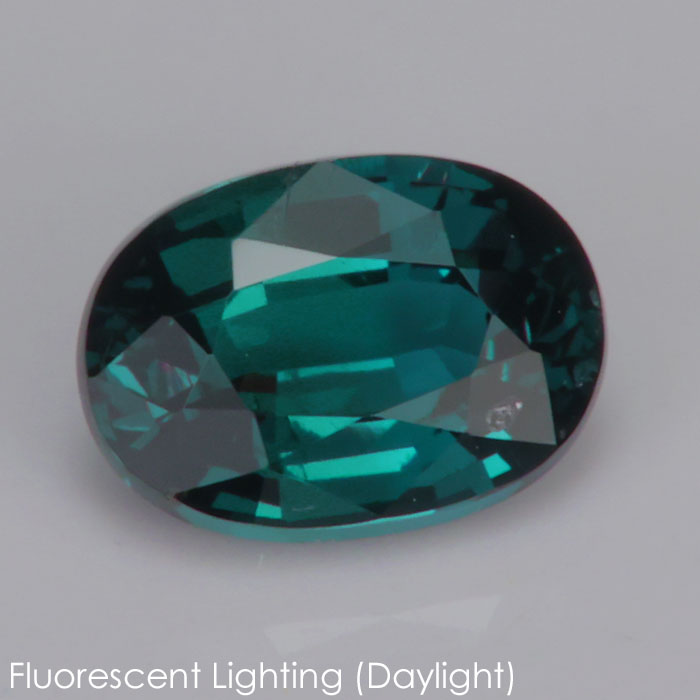 daylight color change garnet gemstone