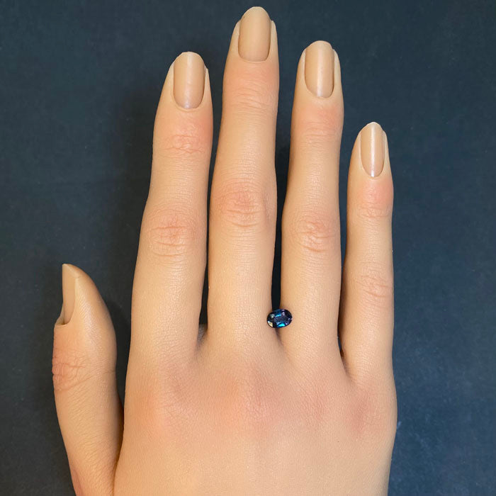 color change garnet gemstone