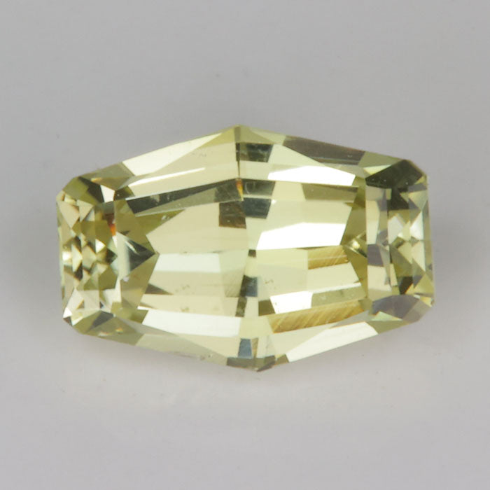natural color green yellow fancy tanzanite gemstone 