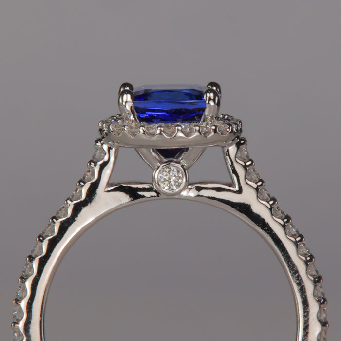 diamond and tanzanite gemstone ring