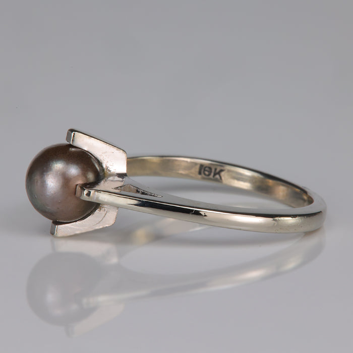 brown pearl ring in white gold