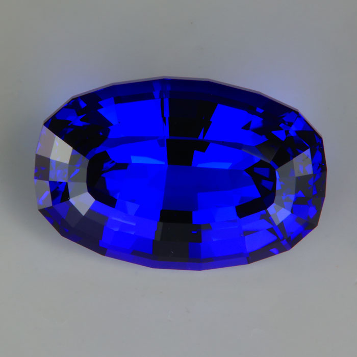 mostly blue fine color tanzanite gemstone