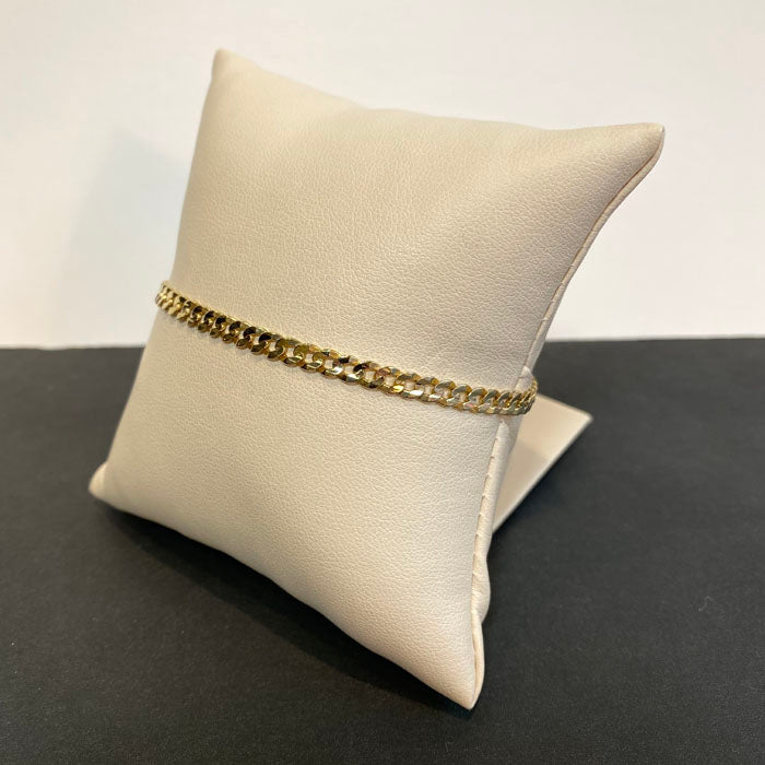curb link bracelet yellow gold