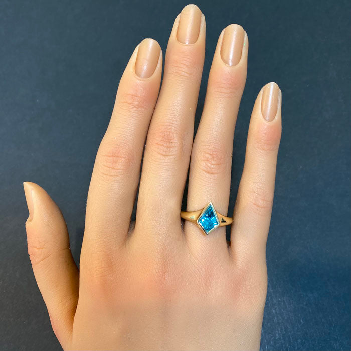 kite shaped blue zircon gemstone ring