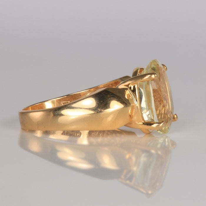 yellow gold ring with sunstone
