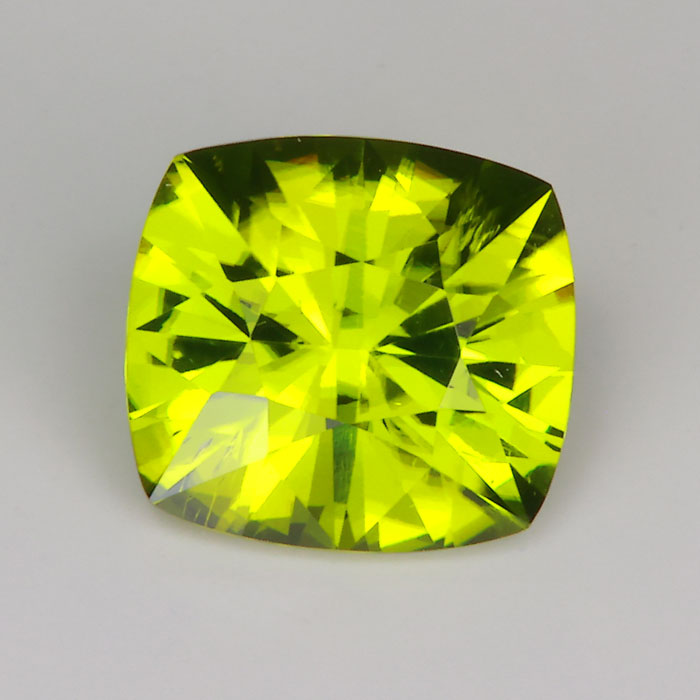 green peridot gemstone 