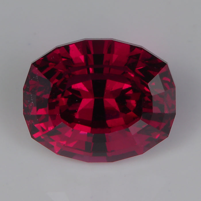 violet red rhodolite garnet gemstone 