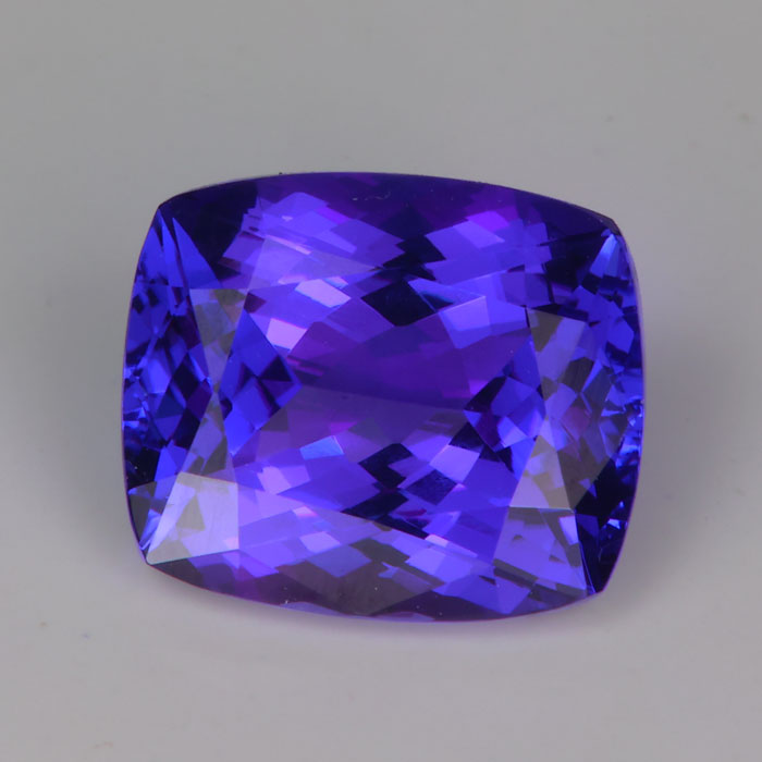 tanzanite gemstone blue violet color 