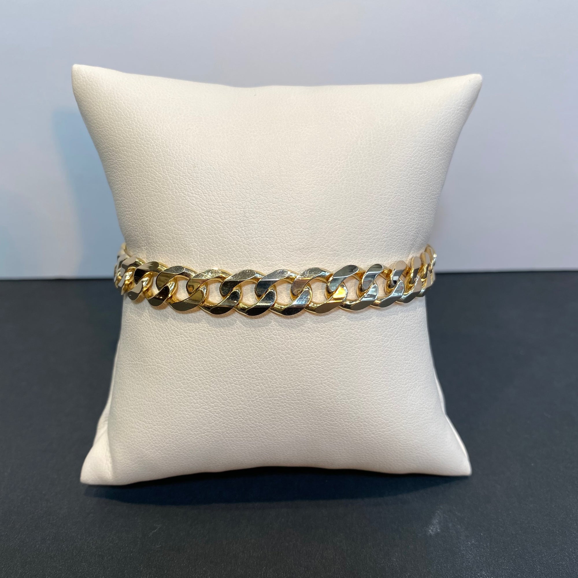 curb chain yellow gold bracelet
