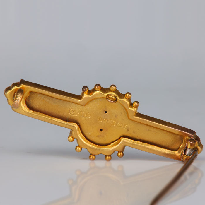 hallmark Cy & Co on pin