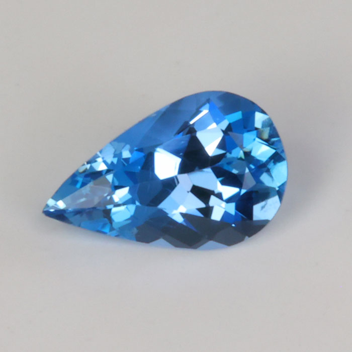 blue santa maria color aquamarine gemstone pear shape 