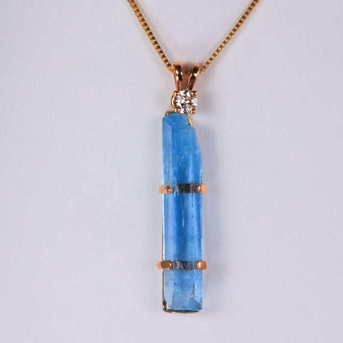 aquamarine crystal pendant natural rose gold diamond