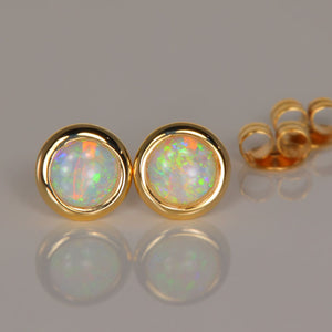 Cabochon Australian Opal Earrings in YEllow gold
