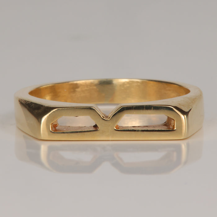 estate yellow gold ring with B initial