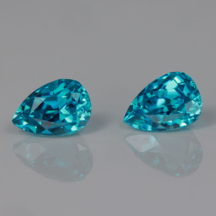 greenish blue pear shape brilliant cut