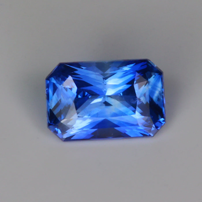 Madagascar Blue Sapphire Brilliant Emerald cut 2 carat