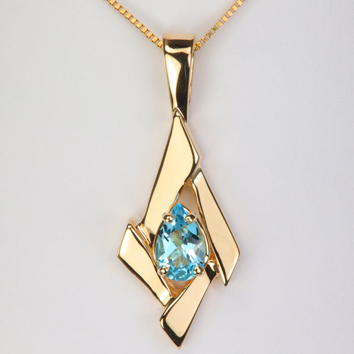 yellow gold pear shape topaz gemstone pendant 