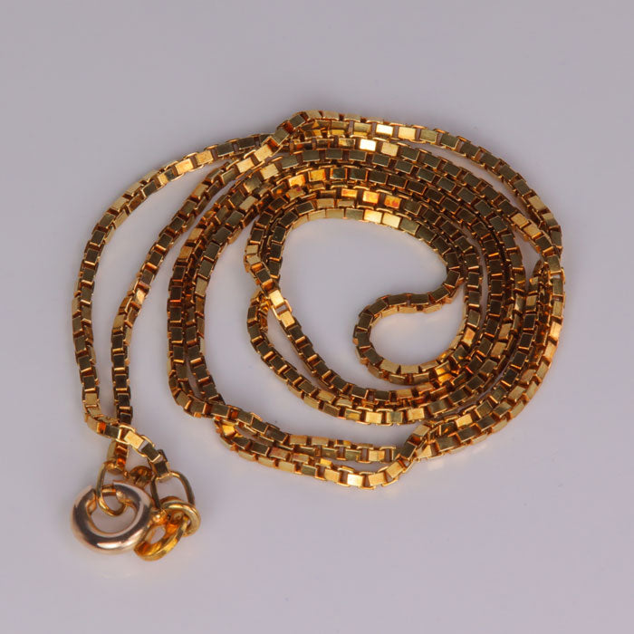 yellow gold box link chain