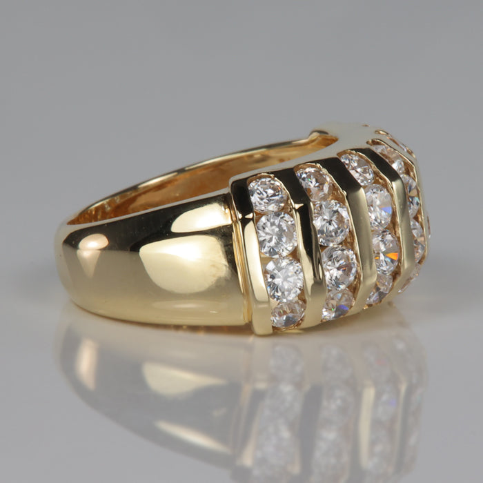 cubic zirconia and yellow gold ring