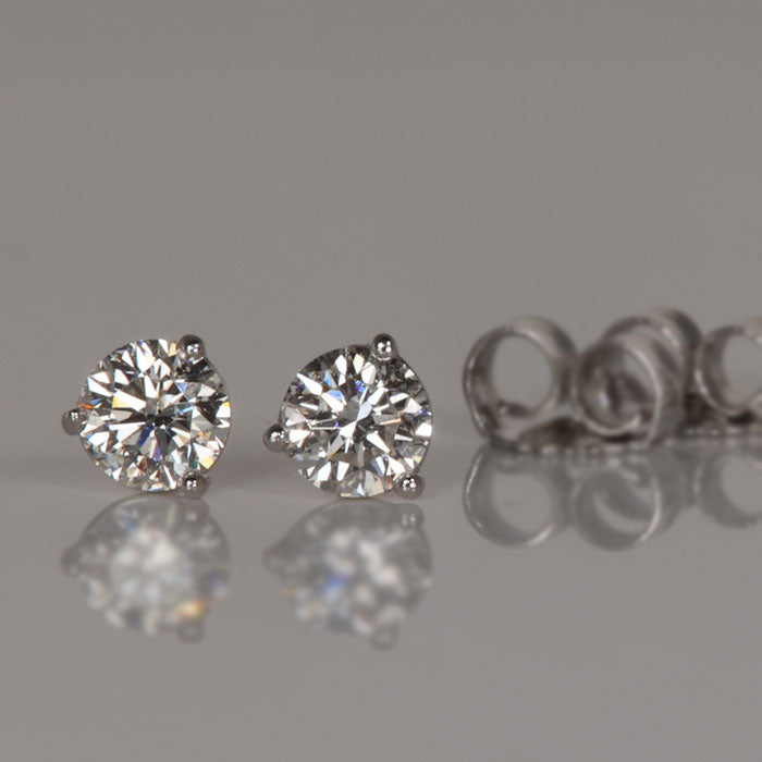 diamond white gold stud earrings