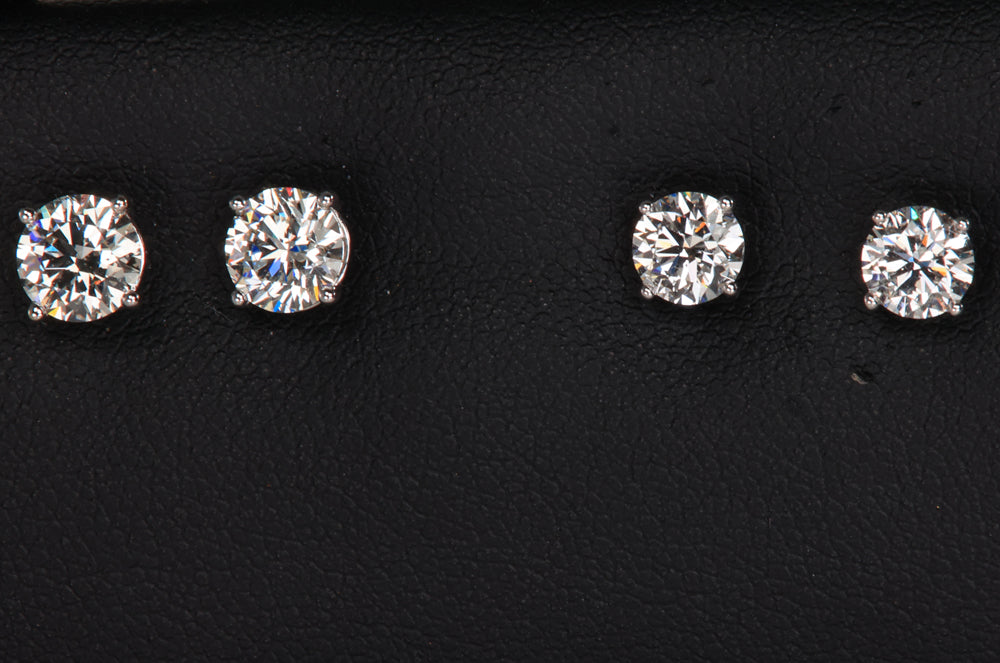 Hold john 14k White Gold Diamond Stud Earrings 1.41cts