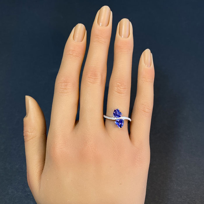 size of tanzanite double heart ring on hand