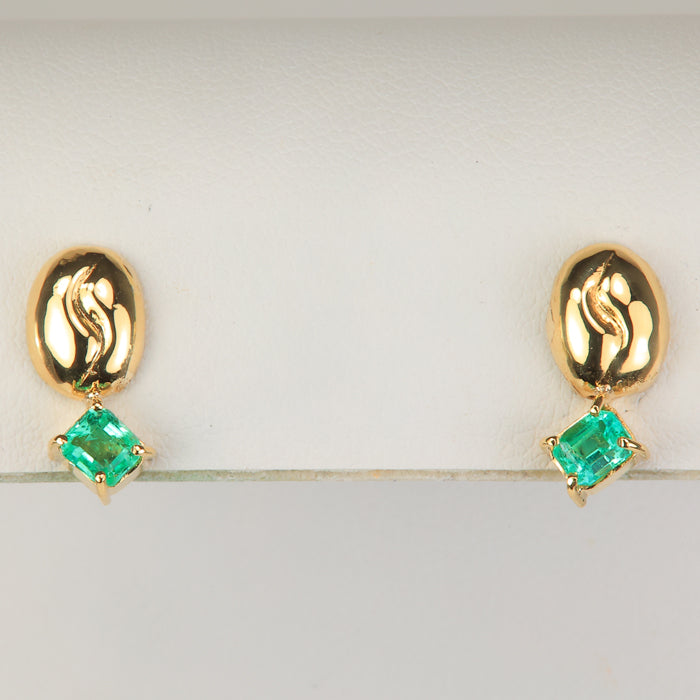 green emerald and yellow gold earrings