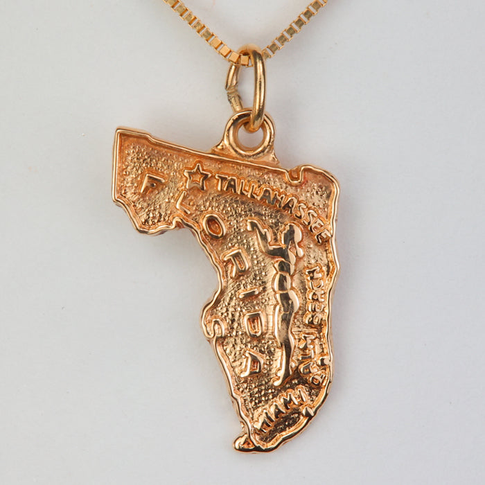 yellow gold estate Florida pendant