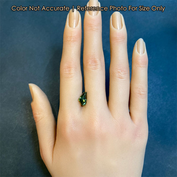 green fancy tanzanite gem size reference