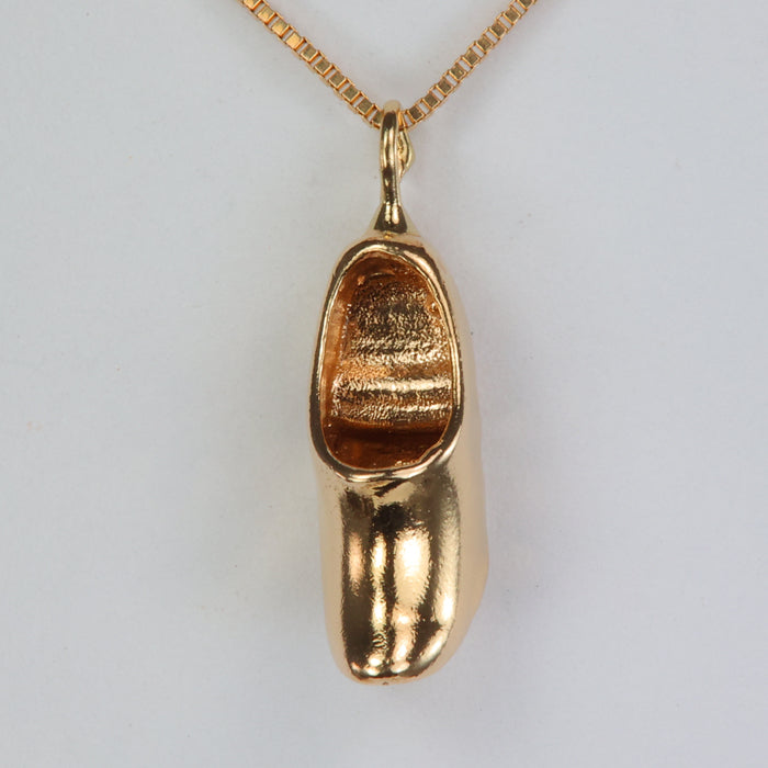 yellow gold clog