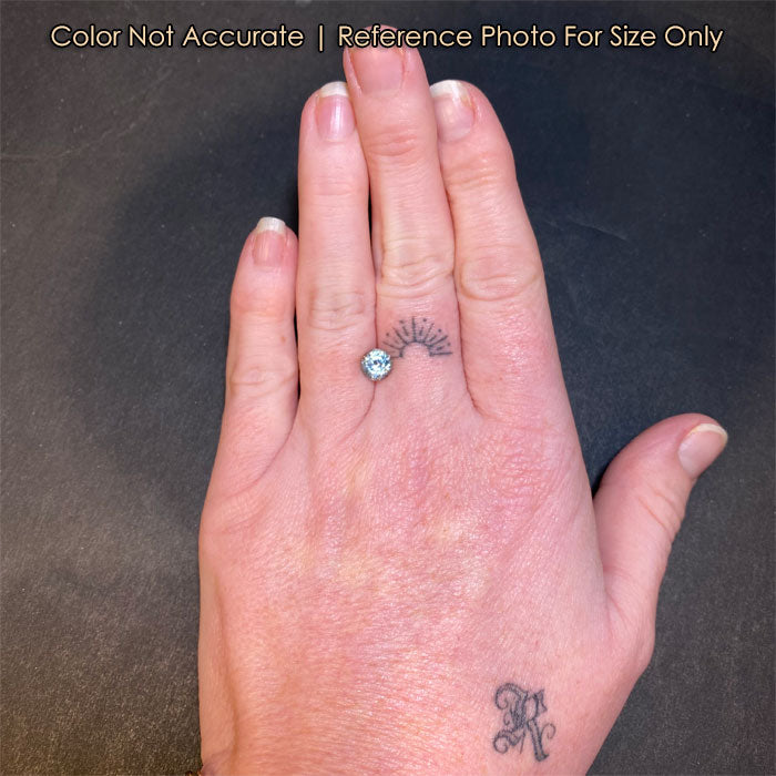 montana sapphire gem size reference to hand