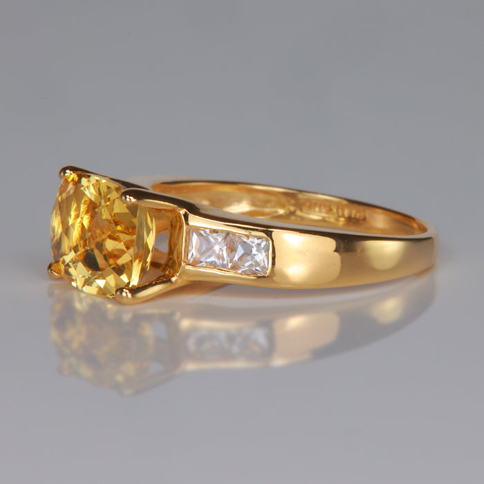 quartz accented heliodor gemstone ring in yellow gold