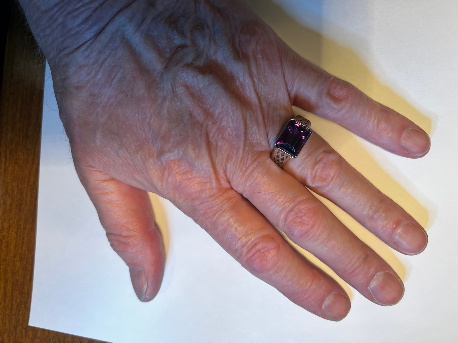 Amethyst Gents Ring 8.10 Carat