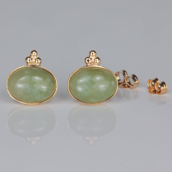 green jade and yellow gold stud earrings
