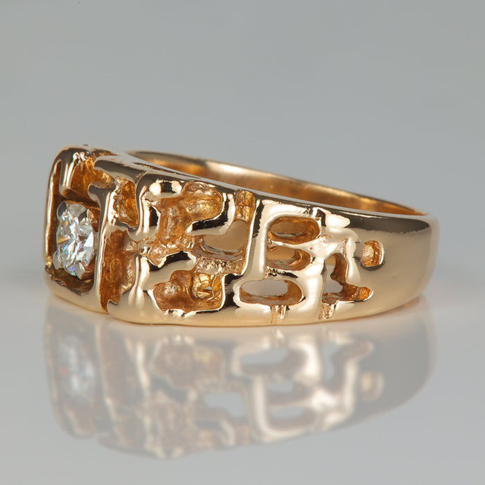 carved gold and diamond estate ring