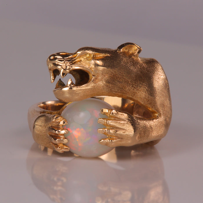 yellow gold estate ring panther with opal gemstone 