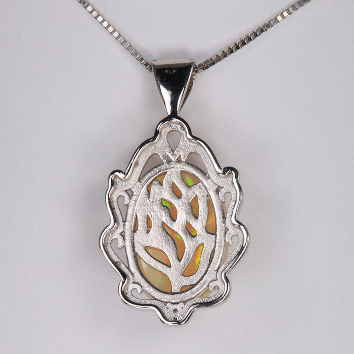 opal pendant in white gold
