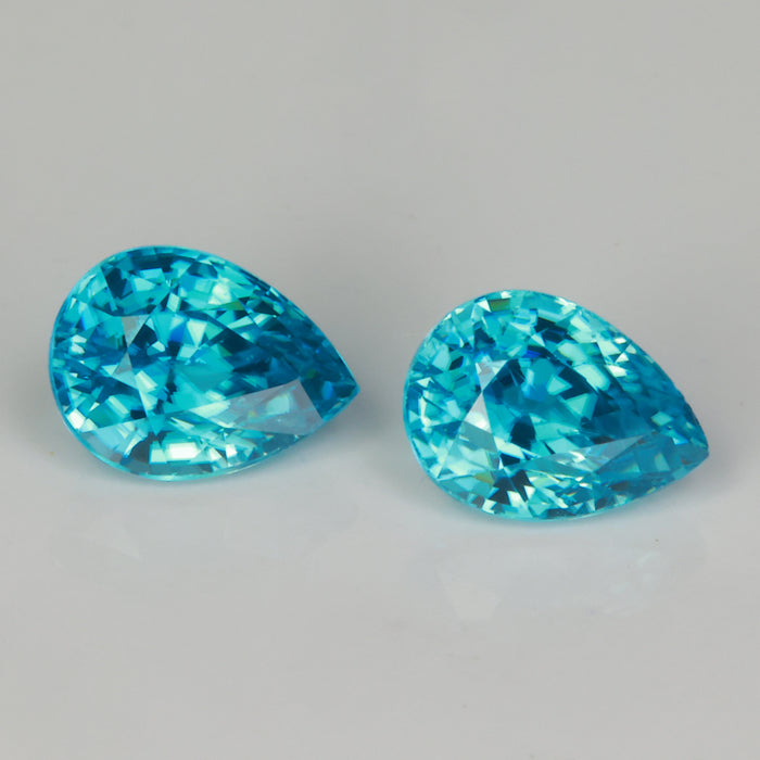 greenish blue pear shape blue zircon gems