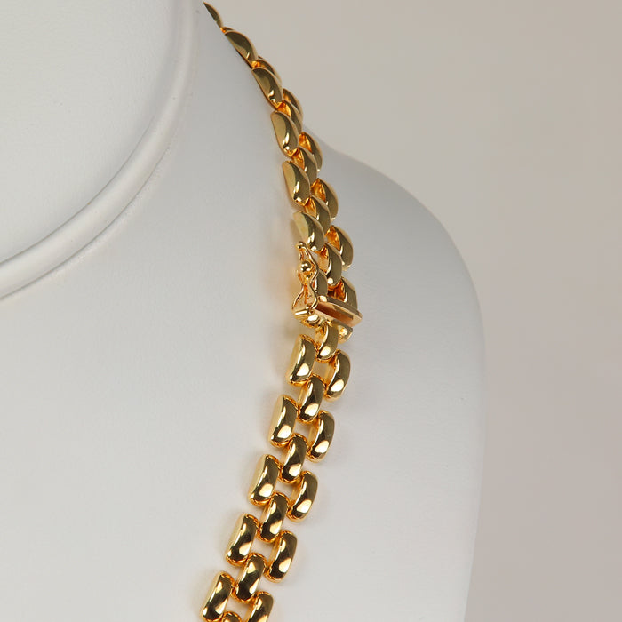 box clasp panther link necklace