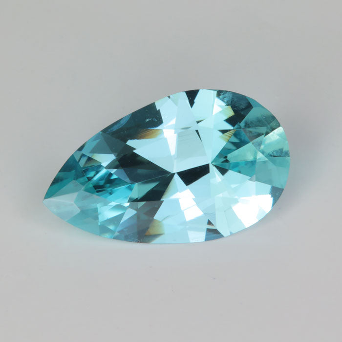 pear shape brilliant cut natural color aquamarine gemstone 