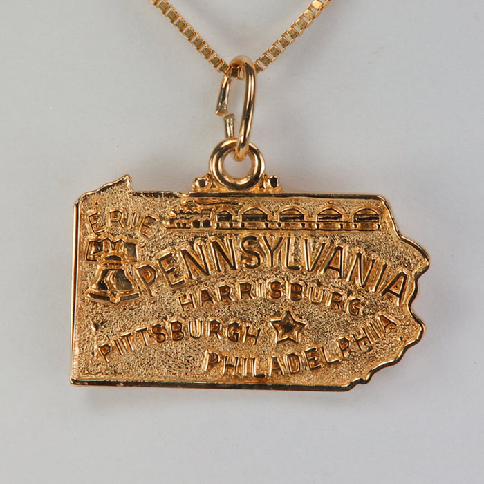 yellow gold Pennsylvania state charm