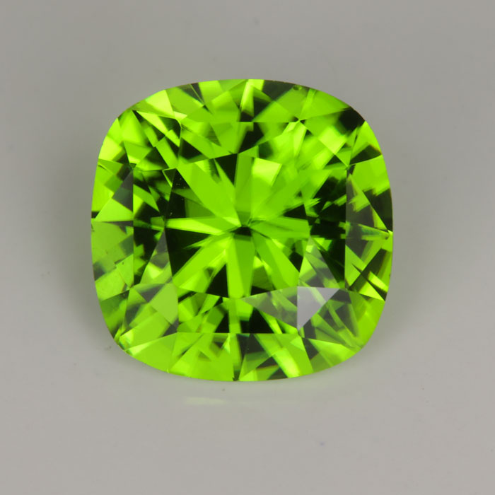 Green Cushion Cut Peridot Gemstone 5 carats