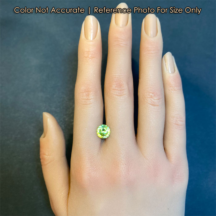 green round brilliant sphene size