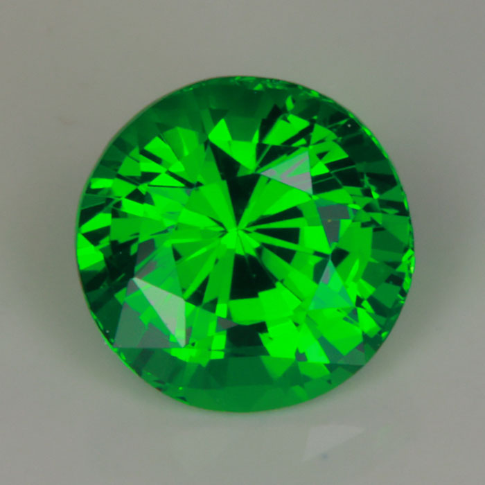 green color tsavorite garnet gemstone 