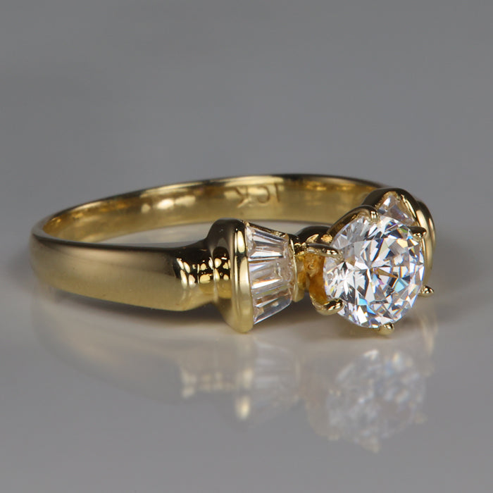 estate ring with cubic zirconia 