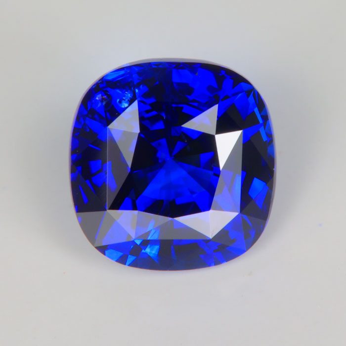 Fine Blue Sapphire 5.64 Carats