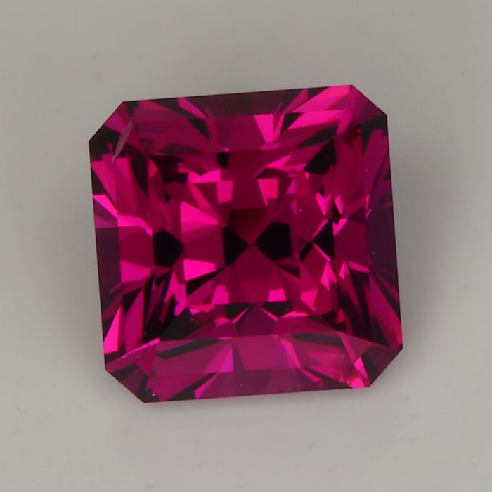 violet red square brilliant cut umbalite garnet