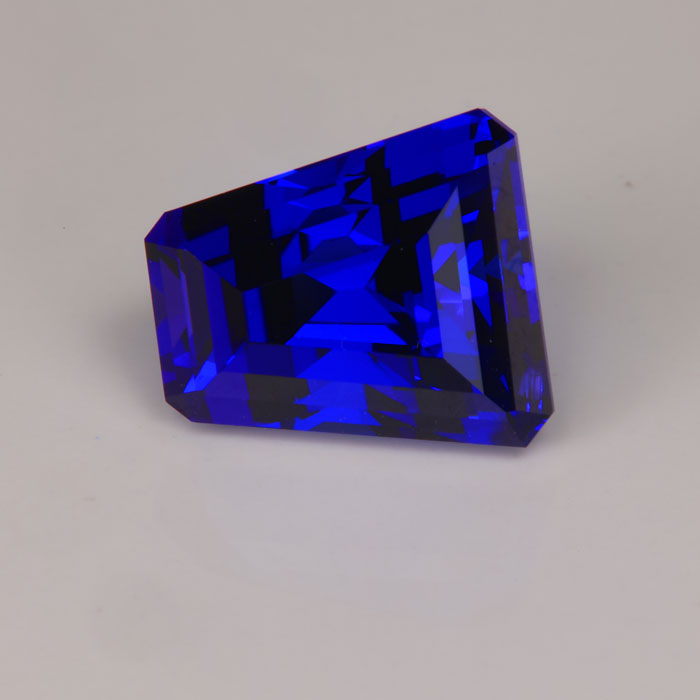 tanzanite gemstone stepped trapezium