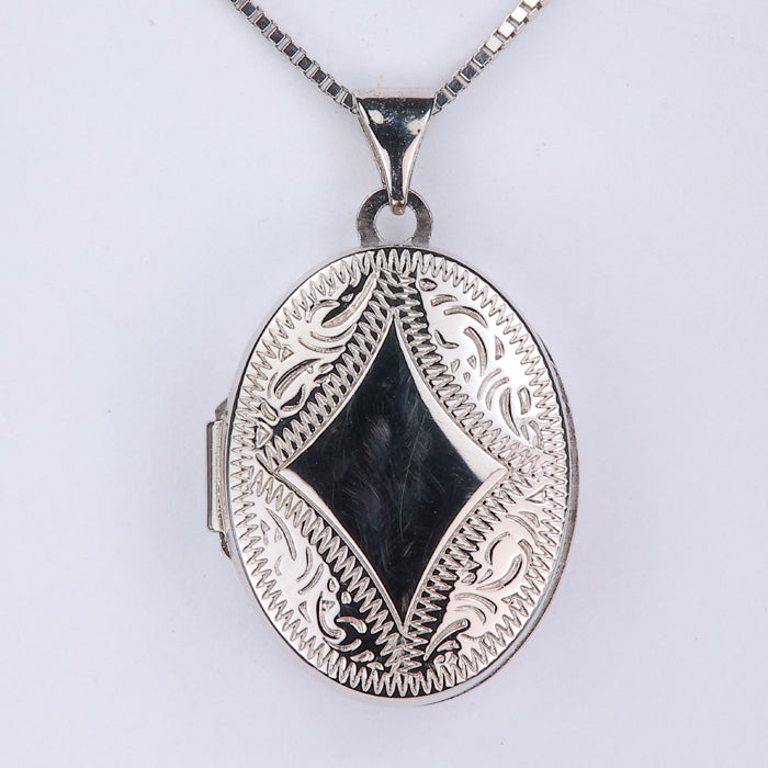 sterling silver detailed design photo locket pendant