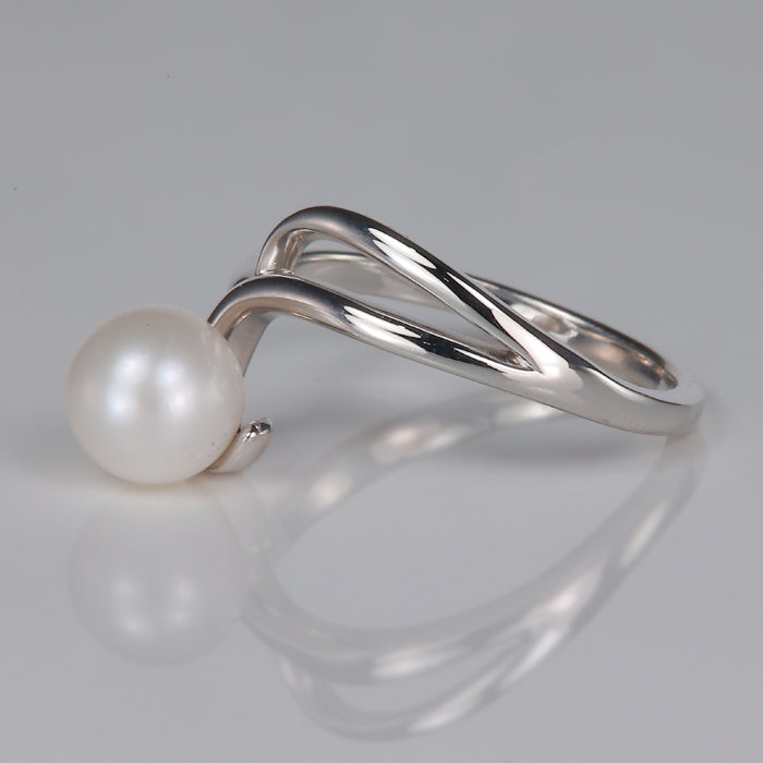 freshwater pearl and sterling ring